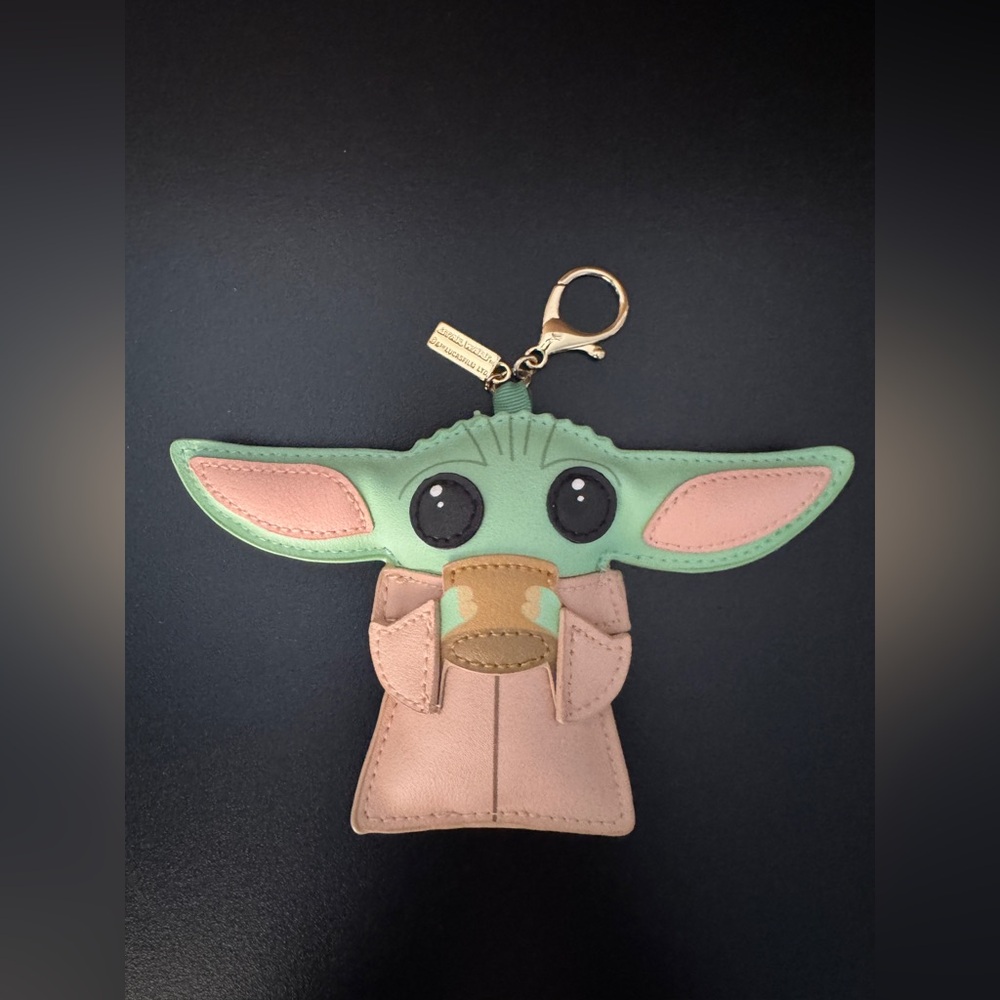 Grogu Keychain Pursepal